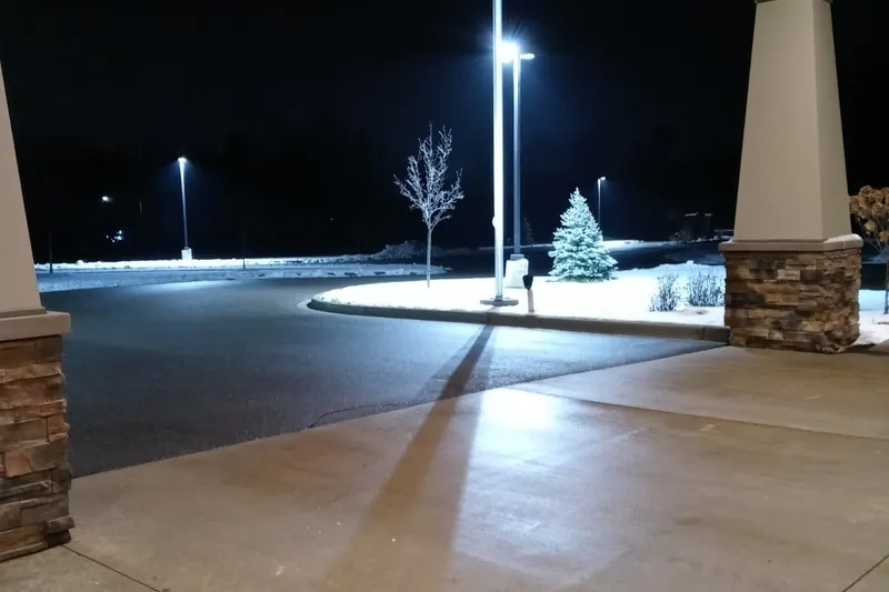 Charter Senior Living of Davison photo 7