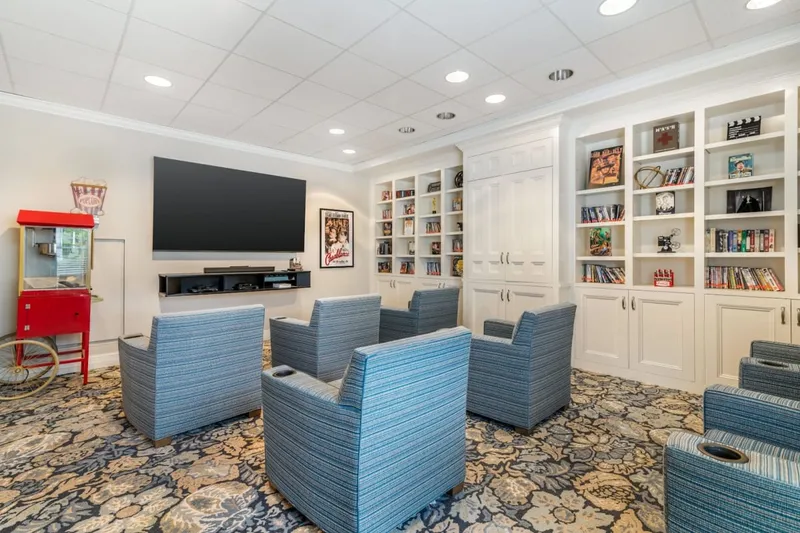 Charter Senior Living of Dedham photo 9