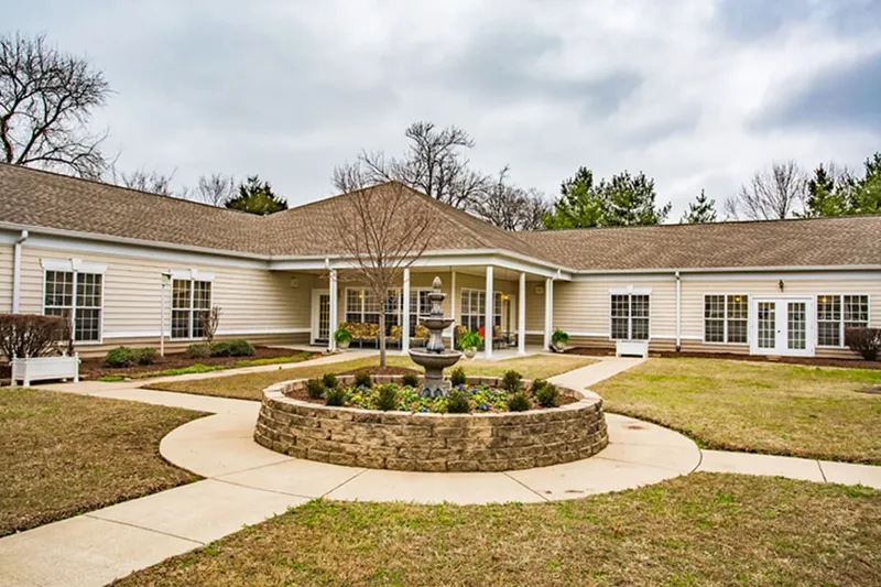 Charter Senior Living of Franklin photo 5