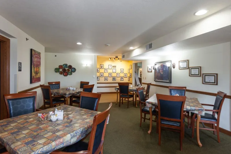 Charter Senior Living of Hasmer Lake photo 7