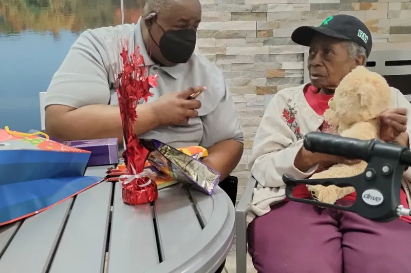 Charter Senior Living of Hazel Crest photo 7