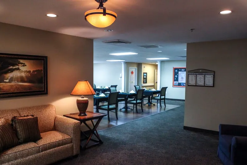 Charter Senior Living of Jefferson City photo 3