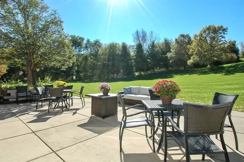 Charter Senior Living of Madison photo 9