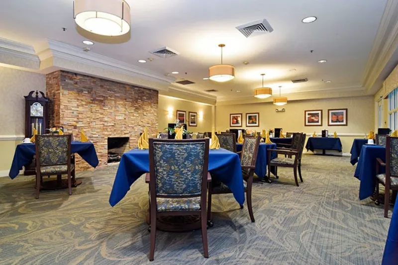 Charter Senior Living of Newport News photo 4