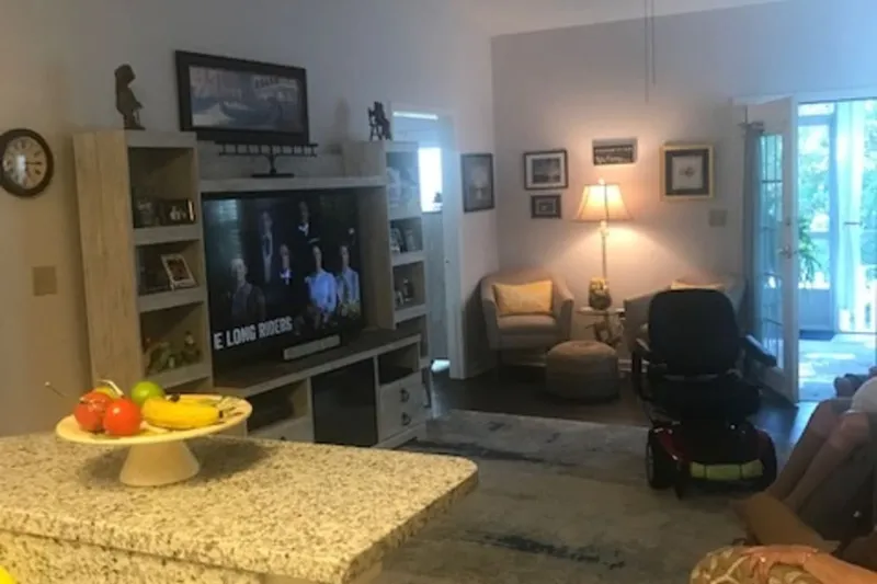 Charter Senior Living of Panama City Beach photo 6