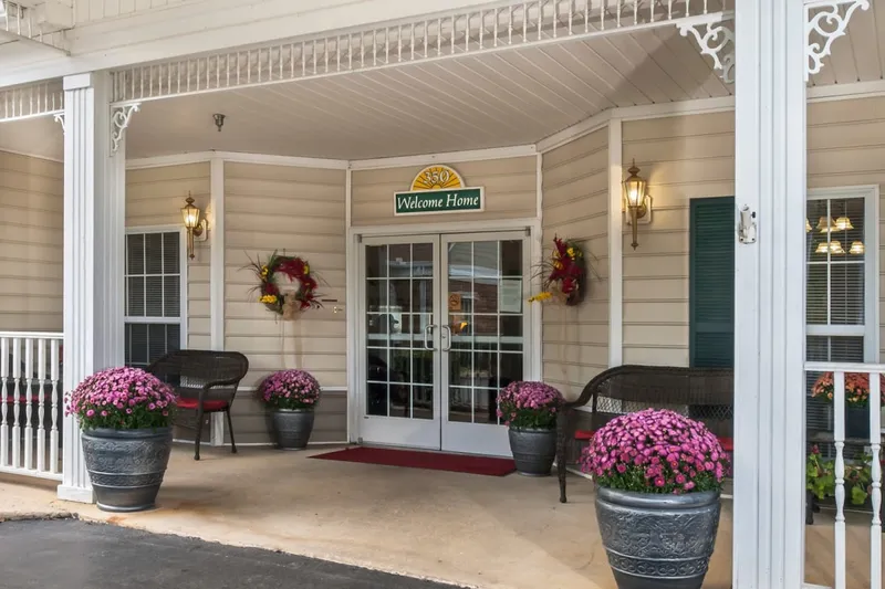 Charter Senior Living of Paris photo 4