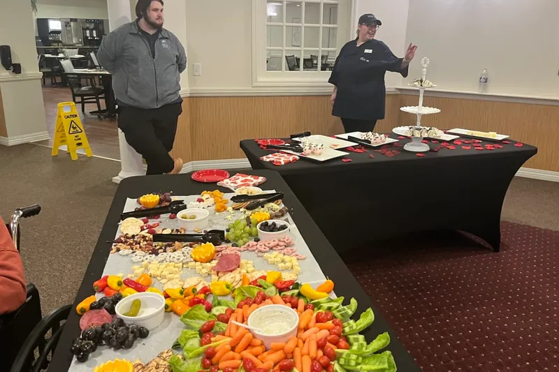 Charter Senior Living of Pekin photo 7