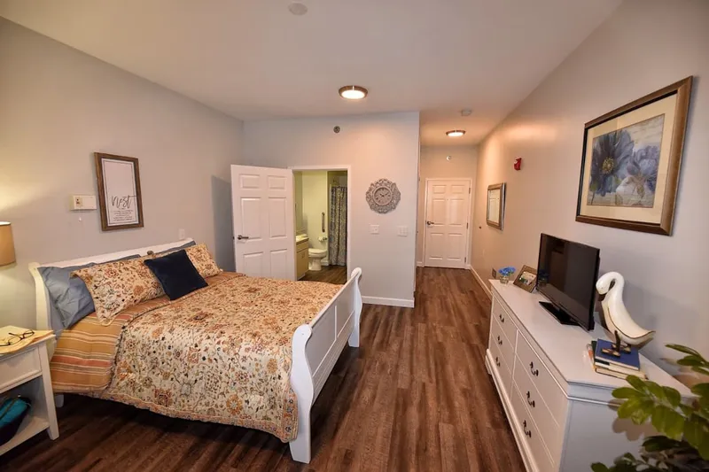 Charter Senior Living of Stepping Stone Falls photo 5