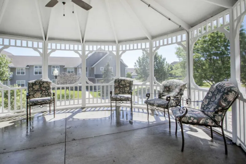 Charter Senior Living of Verona photo 6