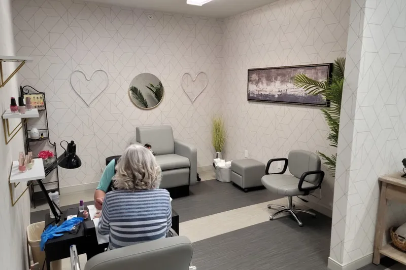 Charter Senior Living of White House photo 5