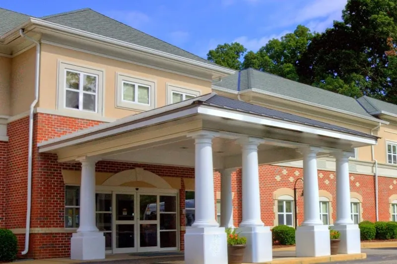 Charter Senior Living of Williamsburg photo 3