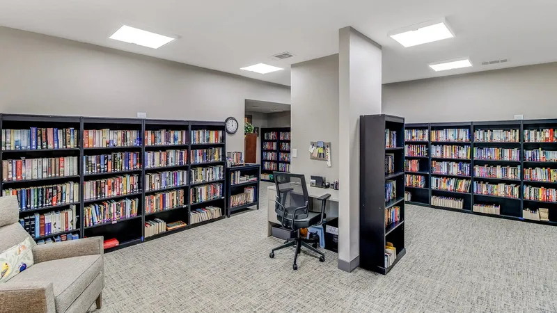 Chateau McKinney photo 8