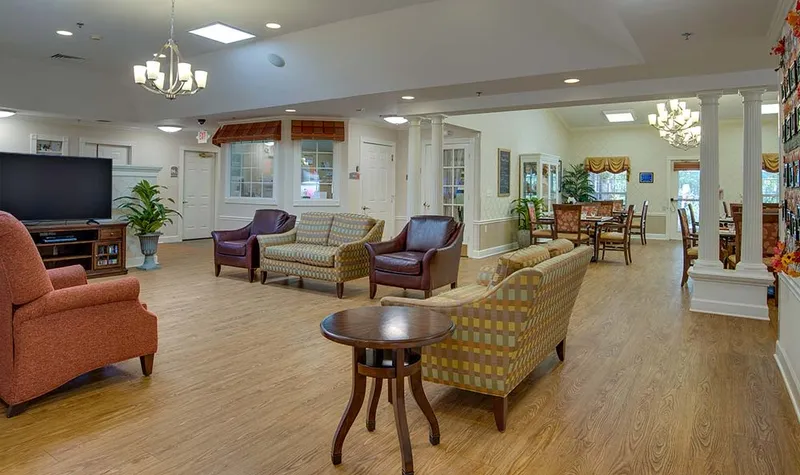 Chestnut Glen Senior Living - Assisted Living, Memory Care, Skilled Nursing Facility (SNF), Hospice Care, Adult Day Care, Respite Care in St. Peters, Missouri