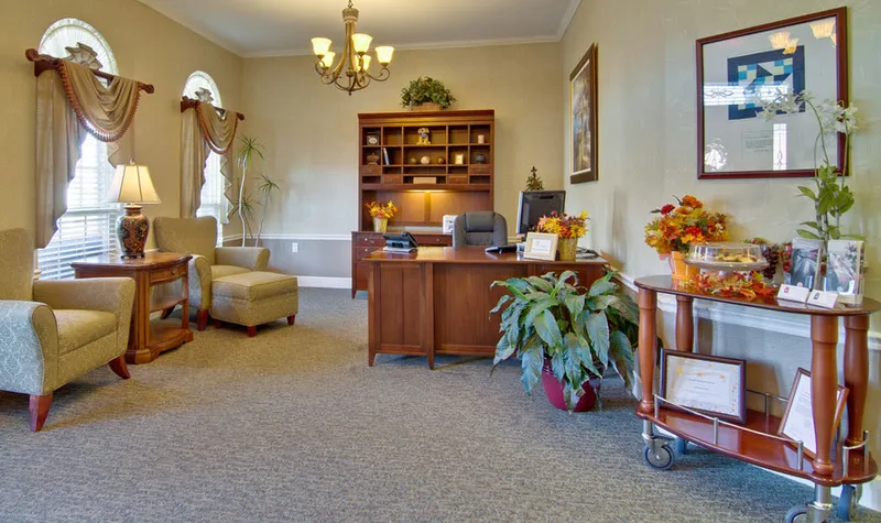 Chestnut Glen Senior Living community amenities in St. Peters, Missouri
