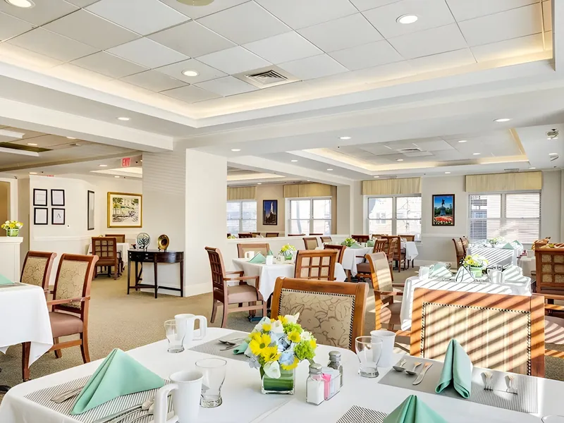 Chestnut Park at Cleveland Circle photo 6