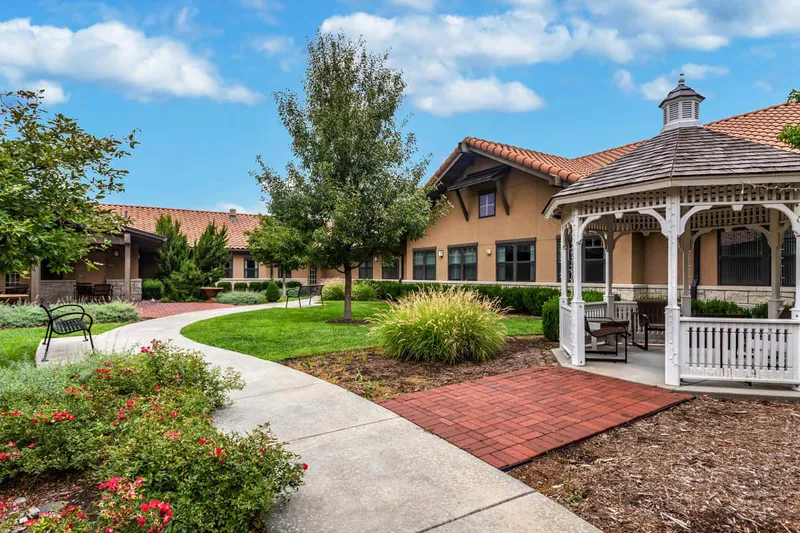 Chisholm Place photo 4