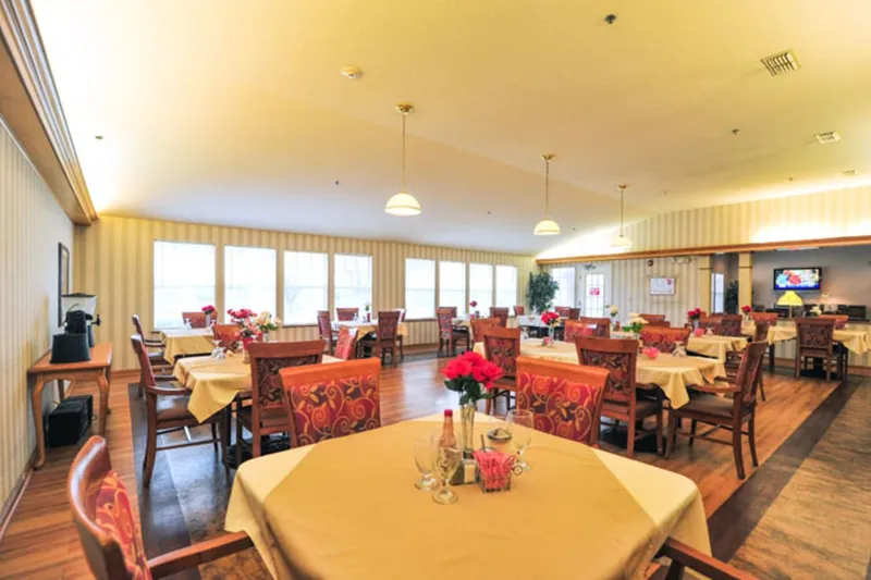 Cleburne Court photo 7