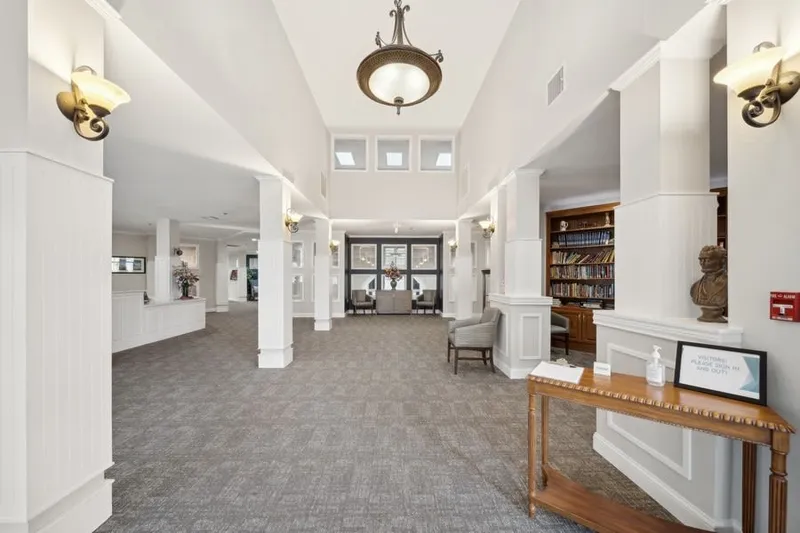 College View Manor photo 9