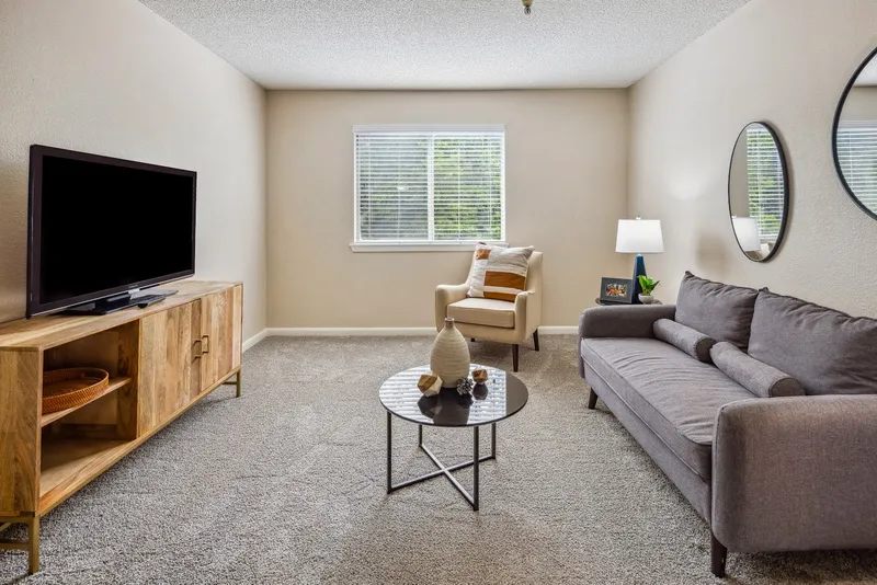 Colonial Village photo 6