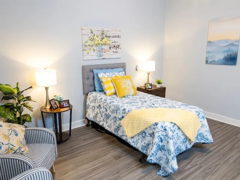 Commonwealth Senior Living at the West End photo 2