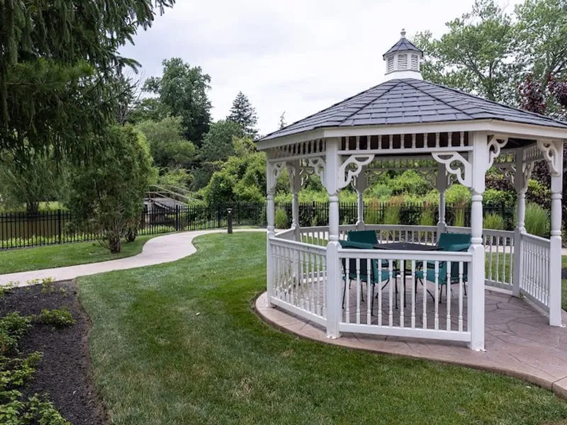 Commonwealth Senior Living at Willow Grove photo 2