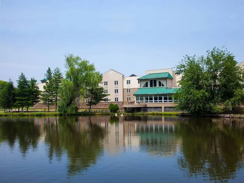 Commonwealth Senior Living at Willow Grove photo 6