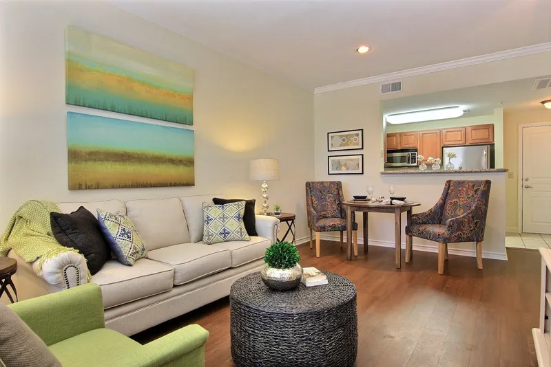 Conservatory At North Austin photo 6