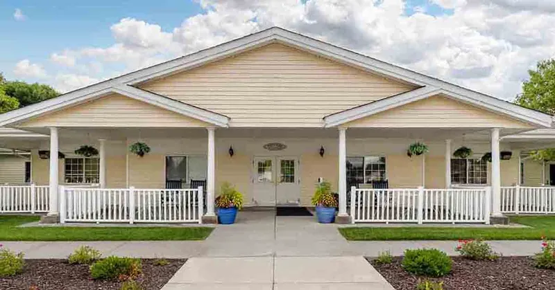 Cottonwood Senior Living - Assisted Living in Columbus, Nebraska