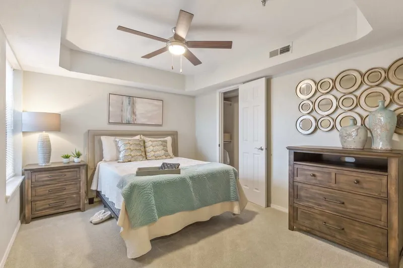 Country Club At Woodland Hills photo 3