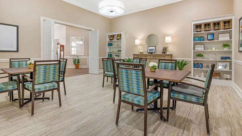 Country Gardens Assisted Living Community - senior living in Muskogee, Oklahoma - photo 6