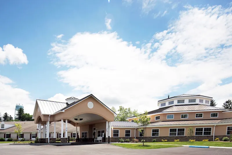 Country Meadows of York-West photo 3