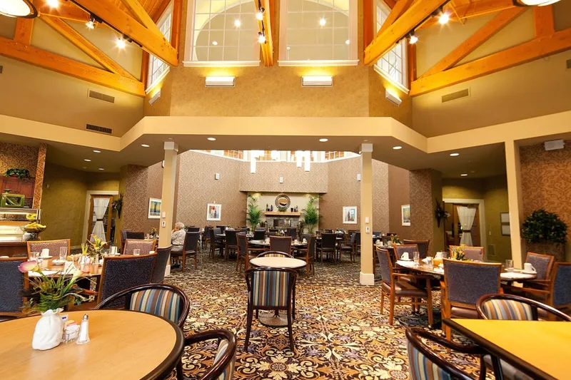 Country Meadows of York-West photo 7