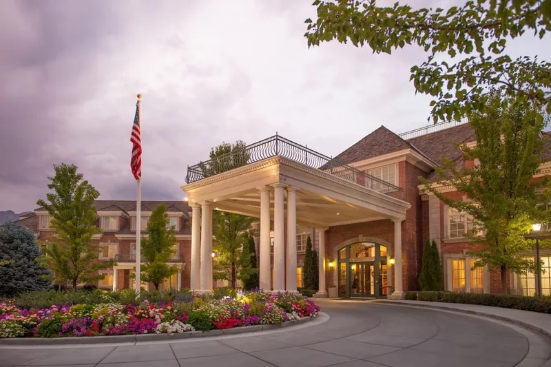 Courtyard at Jamestown Assisted & Senior Living photo 3