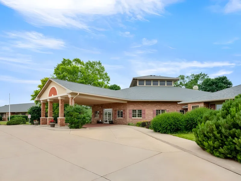 Courtyard Estates of Monmouth photo 2