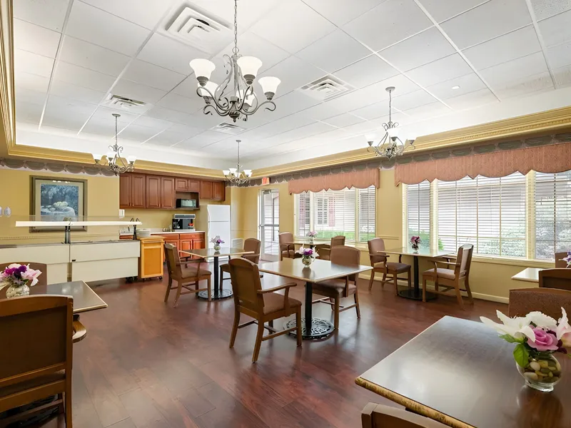 Courtyard Estates of Monmouth photo 4