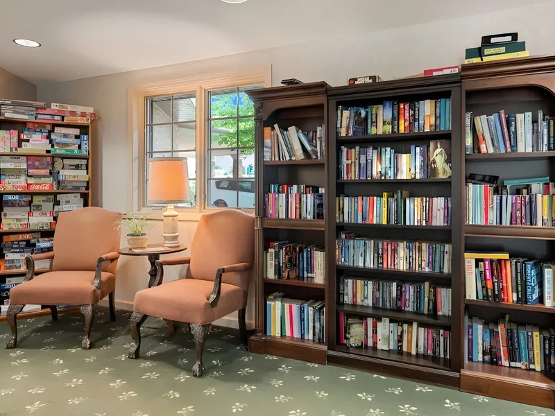 Courtyard Estates of Monmouth photo 7