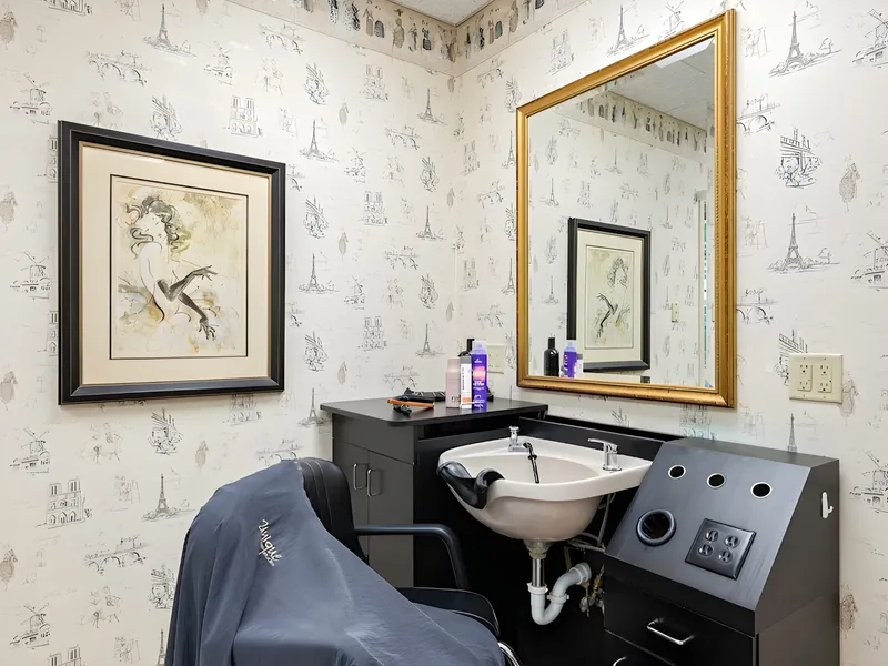 Courtyard Estates of Monmouth photo 8