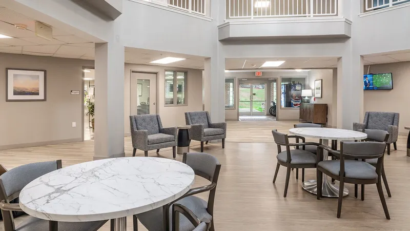 Creekside Terrace - senior living in Winston-Salem, North Carolina - photo 4