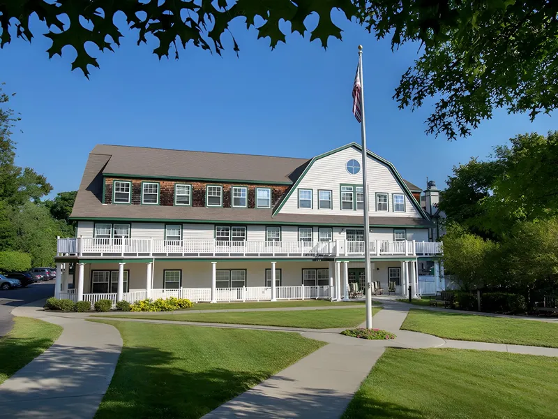 Crescent Point at Niantic