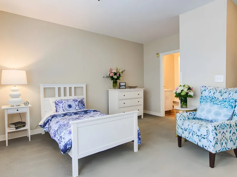 Crescent Point at Niantic photo 7