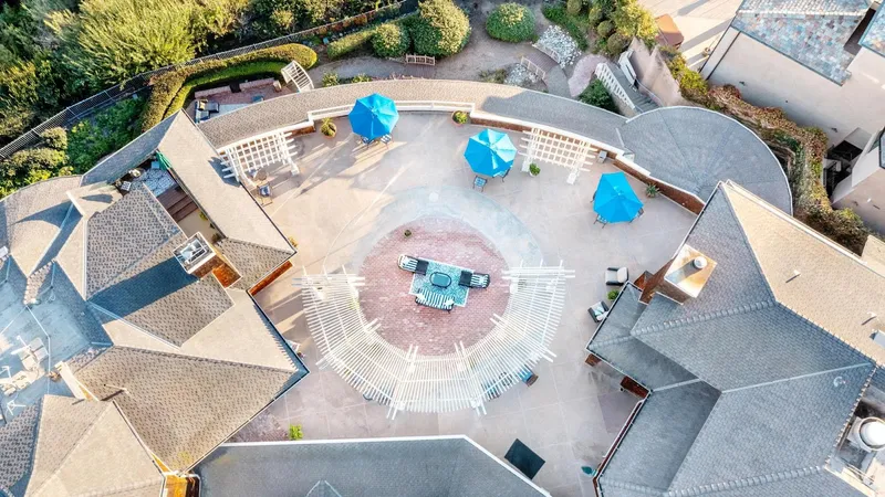 Crown Cove Senior Living photo 2