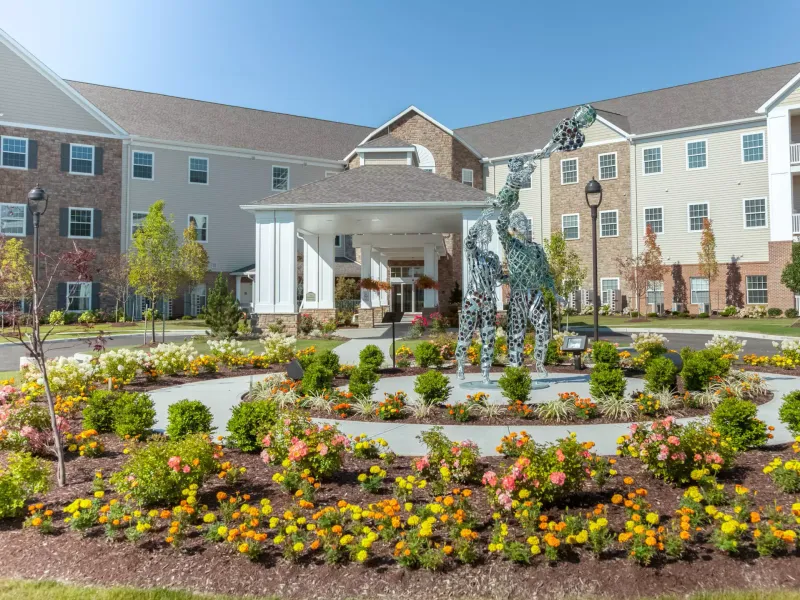 Danbury Sanctuary Grande North Canton - senior living in North Canton, Ohio - photo 6