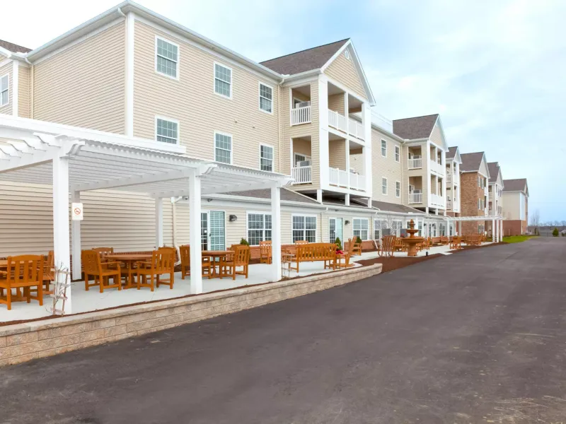 Danbury Sanctuary Grande North Canton - senior living in North Canton, Ohio - photo 7