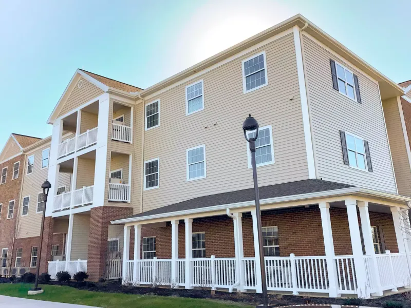Danbury Sanctuary Grande North Canton - senior living in North Canton, Ohio - photo 8