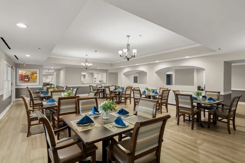 Deane Hill Place photo 3