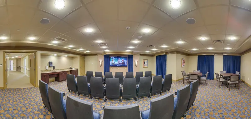 Discovery Village at Palm Beach Gardens photo 7