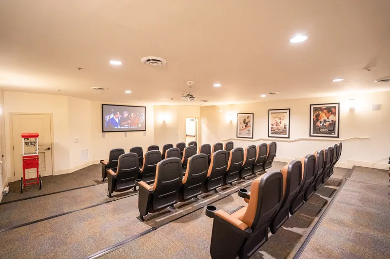 Discovery Village At The West End photo 8