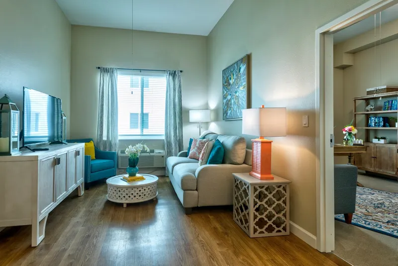 Discovery Village at Westchase photo 4