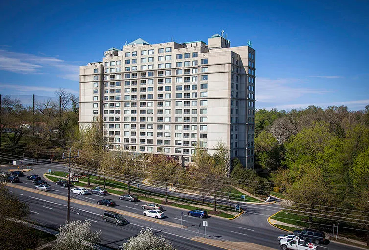 Discovery Village Chevy Chase photo 4