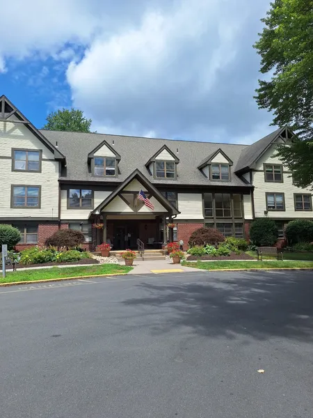 Discovery Village Farmington photo 2